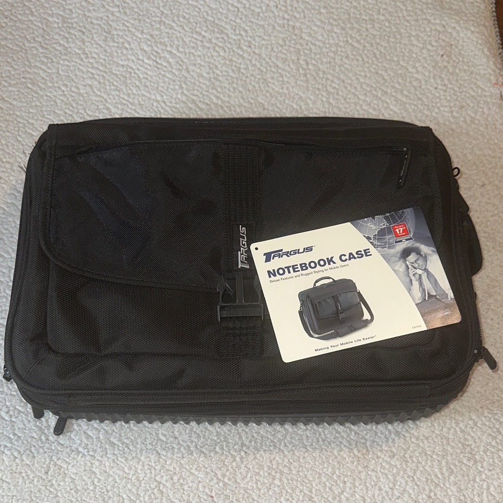 Targus Black Laptop Bag